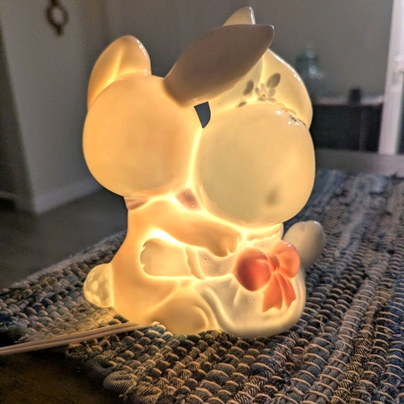Vintage "Precious Moments Some Bunny Loves You" Ceramic Night Light - Picture 7 of 8